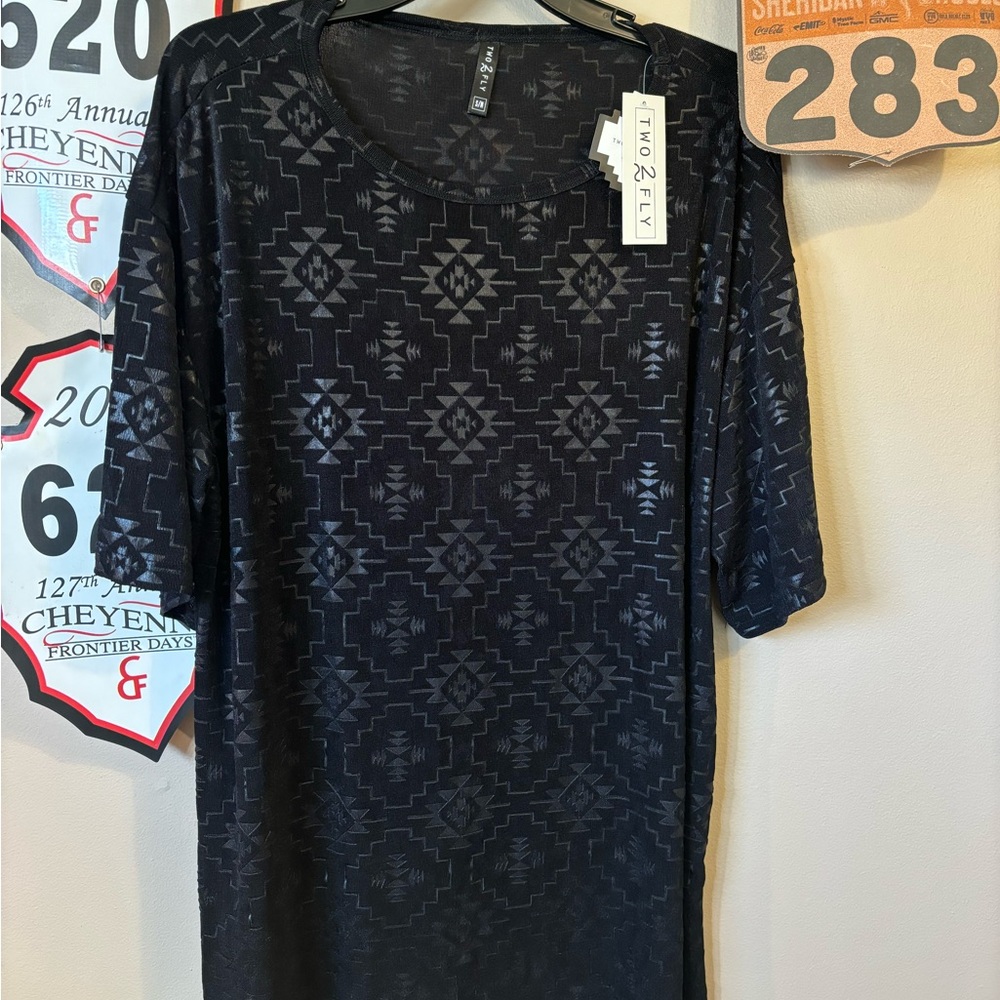 Two 26 Fly Black Patterned Top